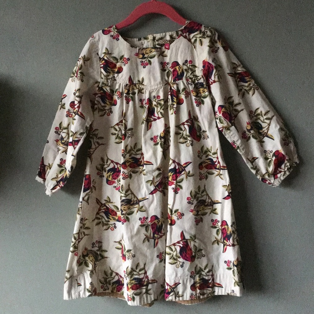 Pink chicken dress size 7